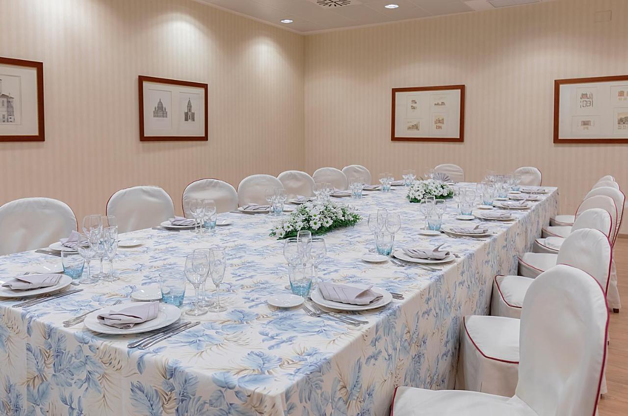 Hotel Madrid Leganes Affiliated By Melia מראה חיצוני תמונה
