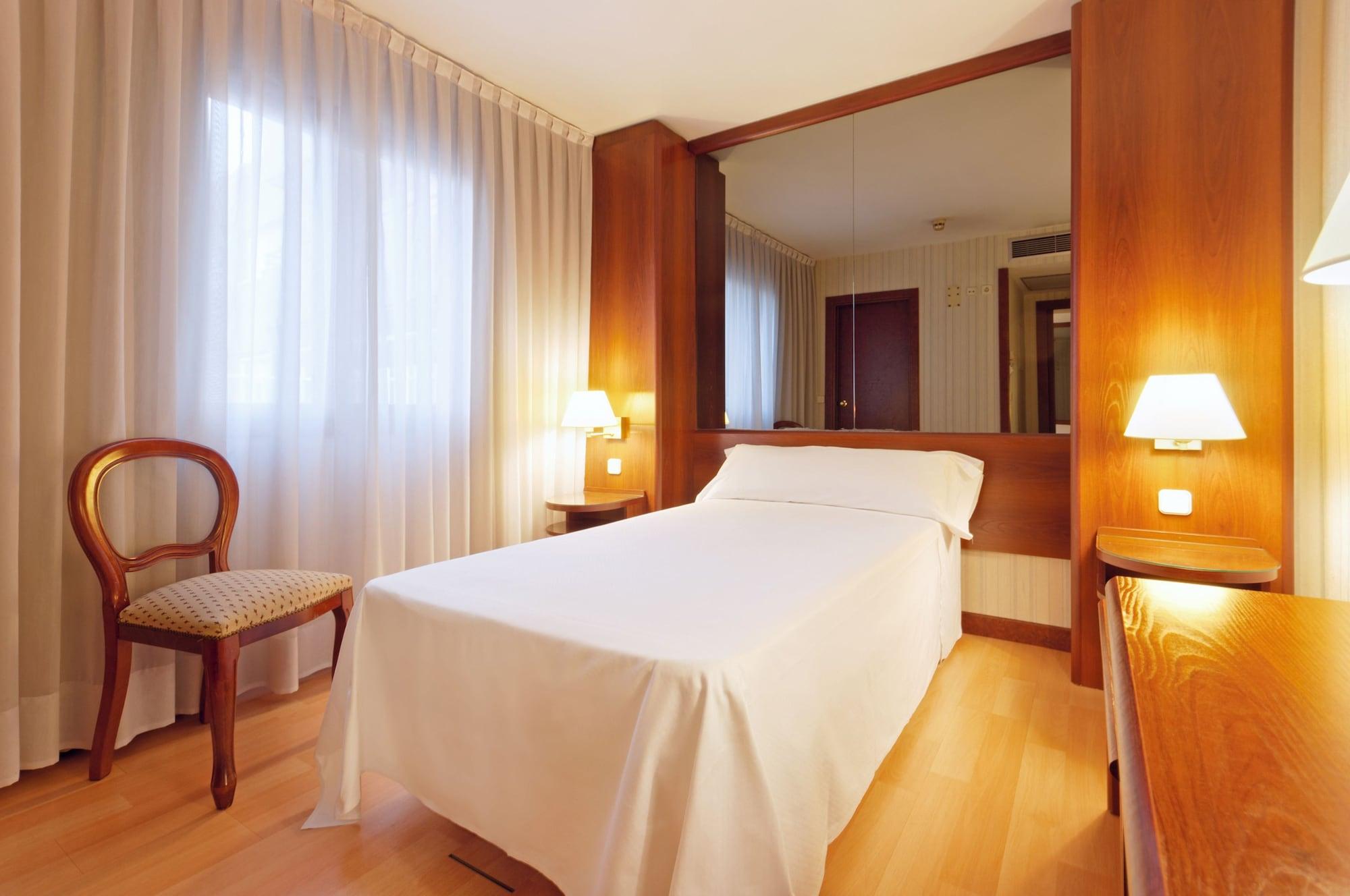 Hotel Madrid Leganes Affiliated By Melia חדר תמונה