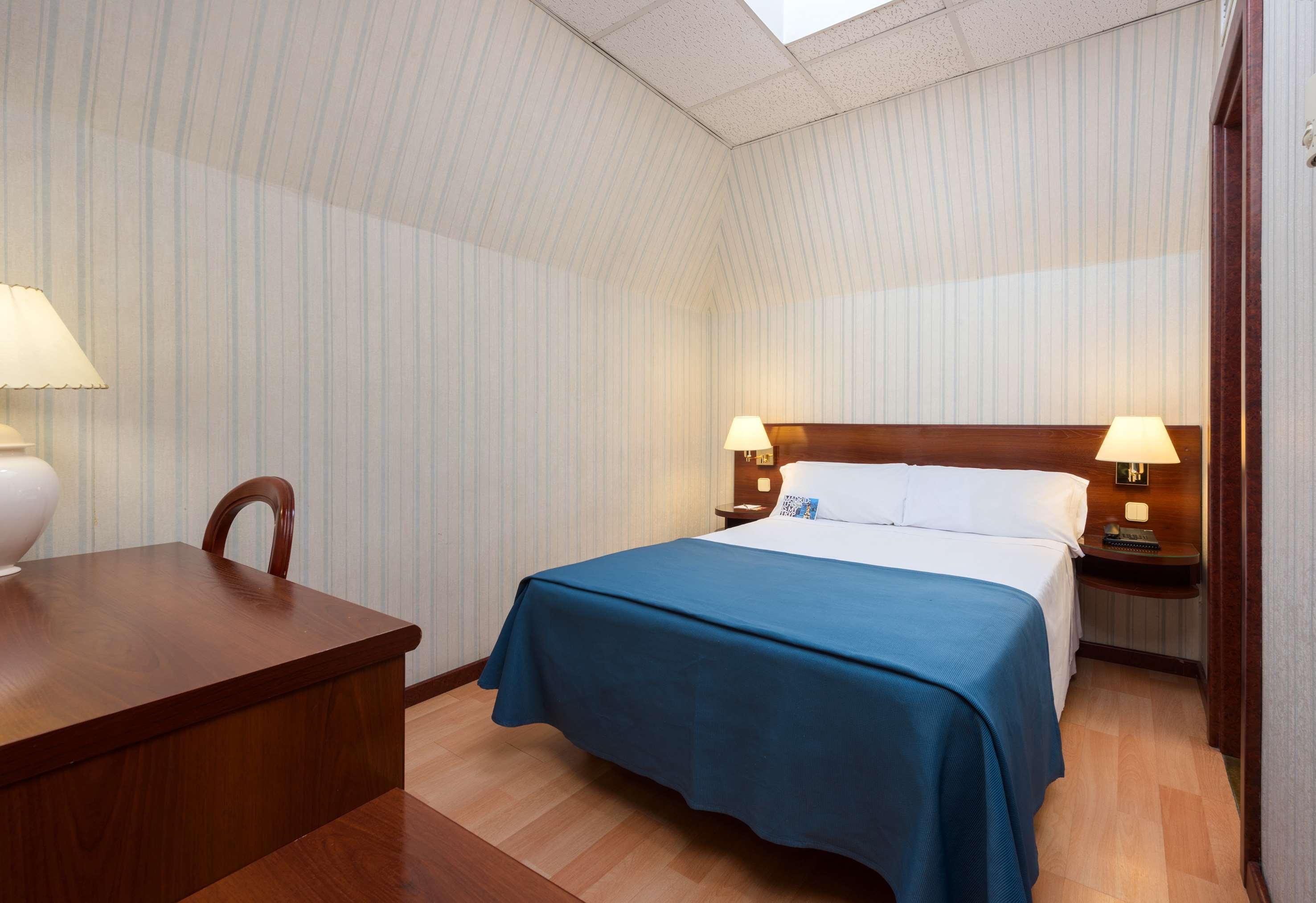 Hotel Madrid Leganes Affiliated By Melia מראה חיצוני תמונה