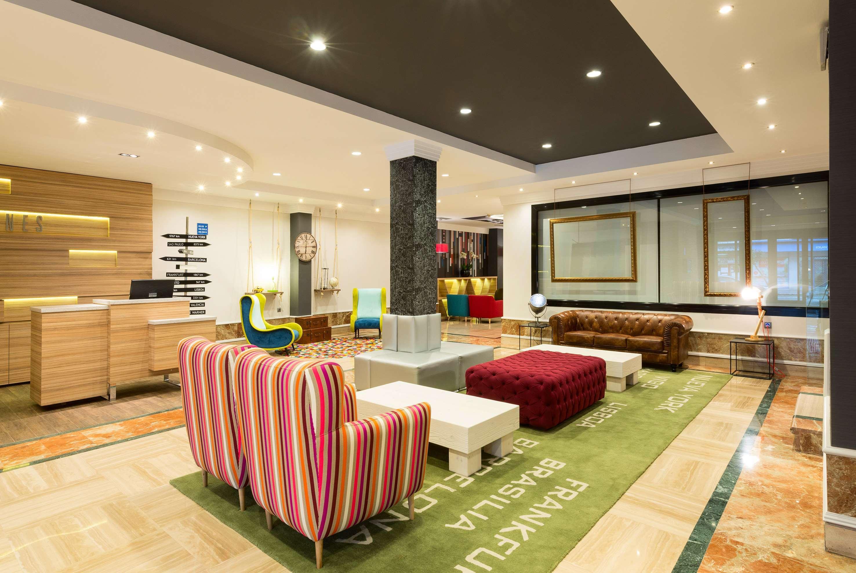 Hotel Madrid Leganes Affiliated By Melia מראה חיצוני תמונה