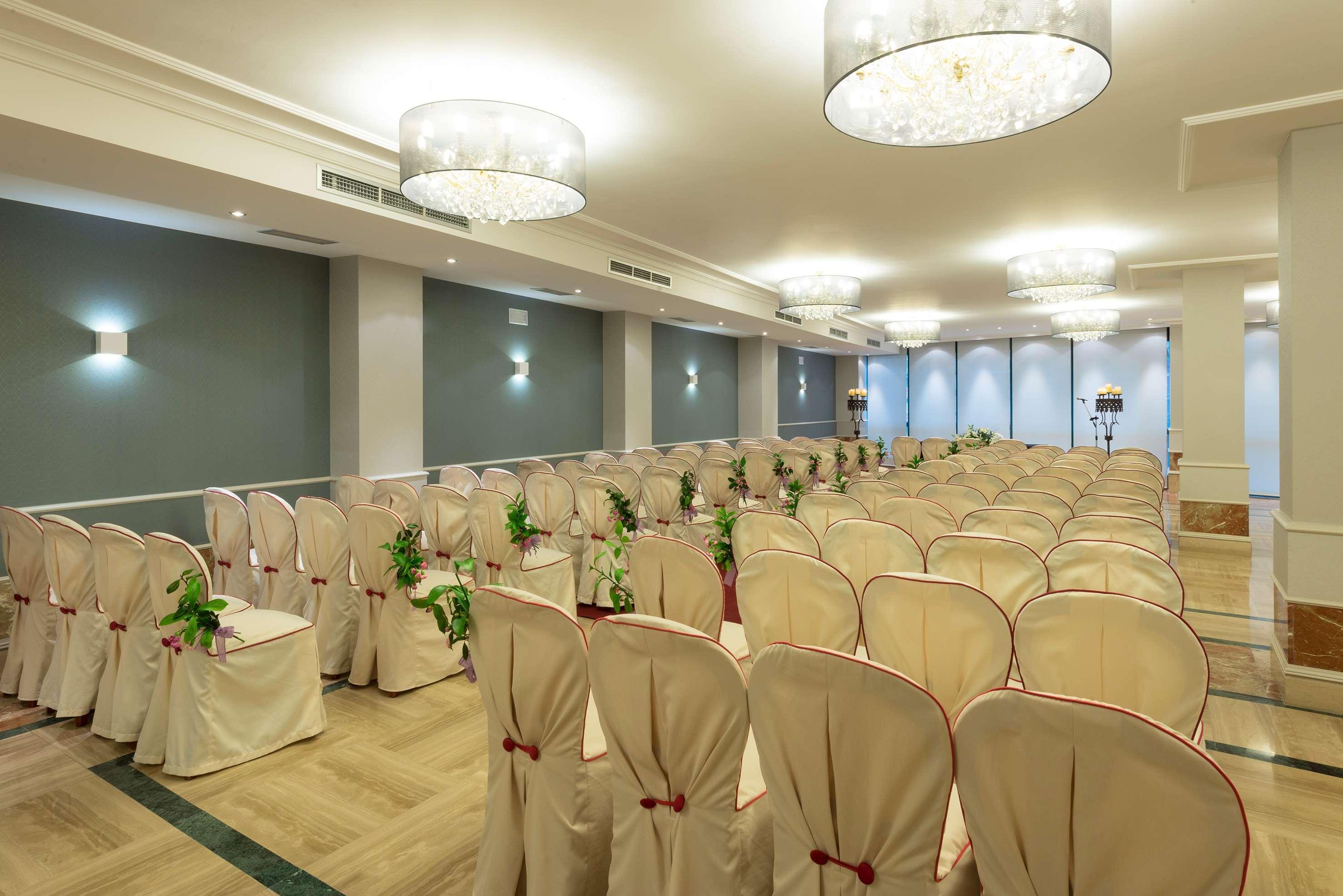 Hotel Madrid Leganes Affiliated By Melia מראה חיצוני תמונה
