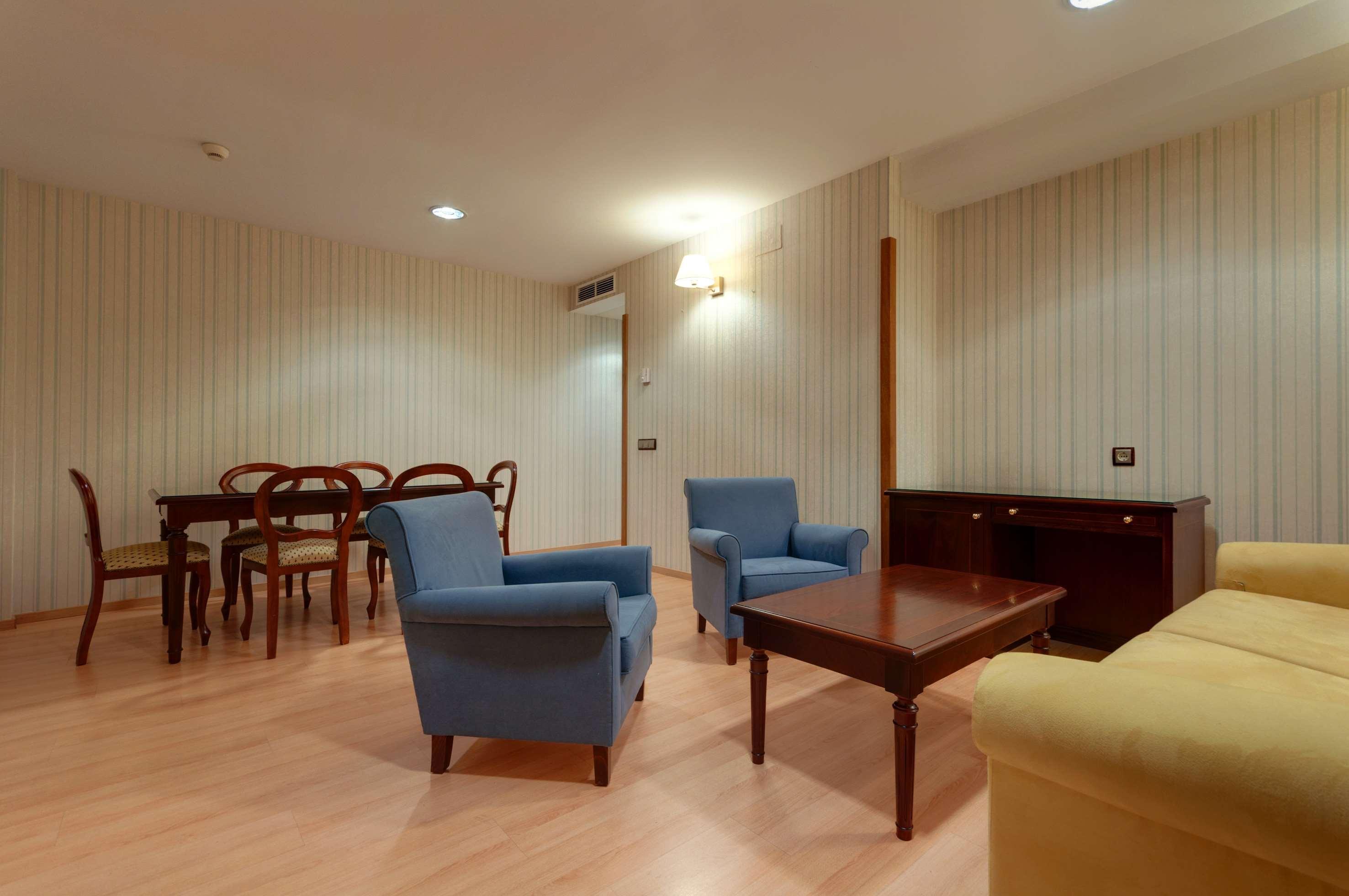 Hotel Madrid Leganes Affiliated By Melia חדר תמונה