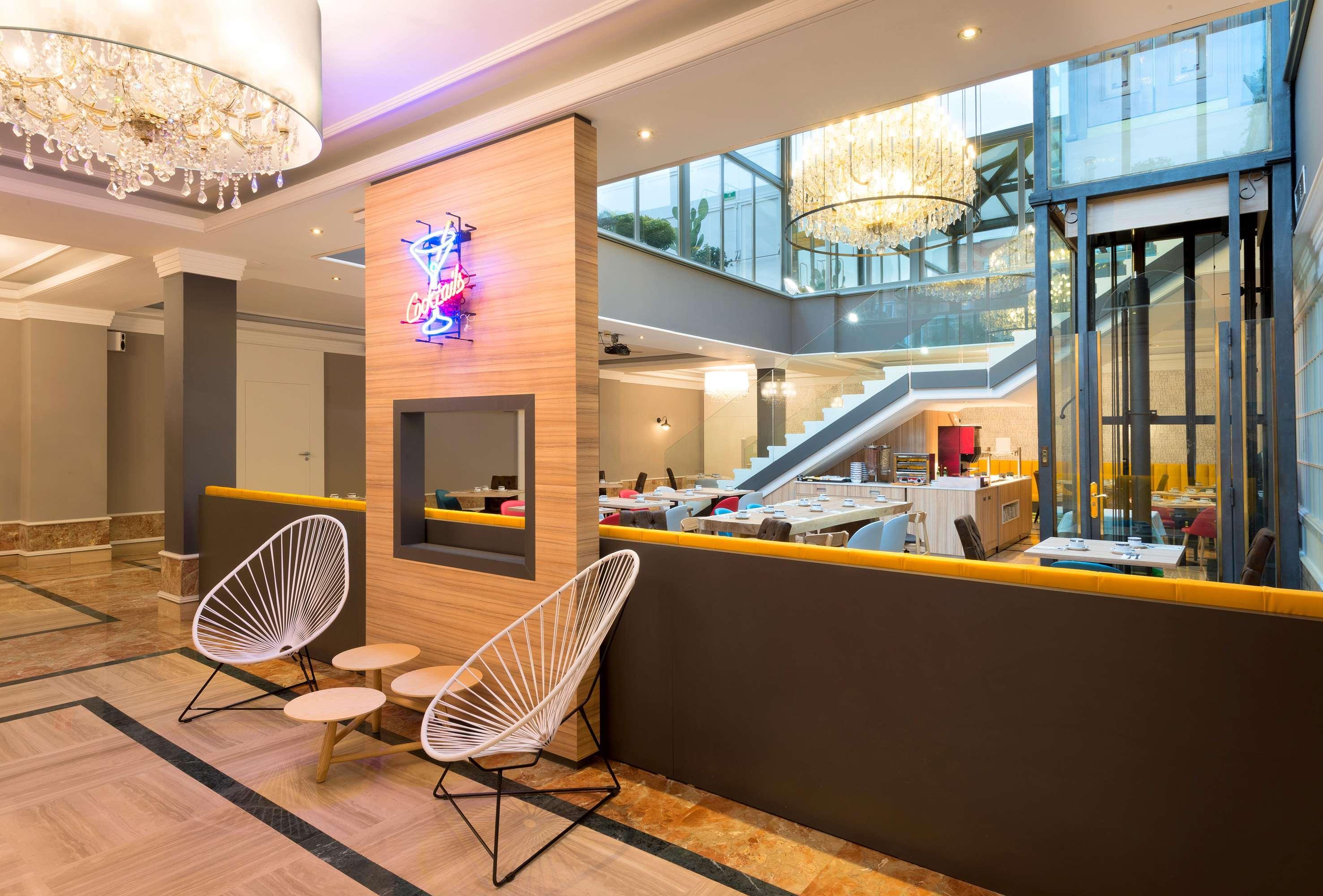 Hotel Madrid Leganes Affiliated By Melia מראה חיצוני תמונה